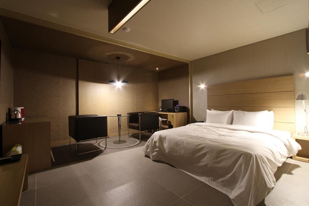 Valentine Hotel Kōyō Cameră foto
